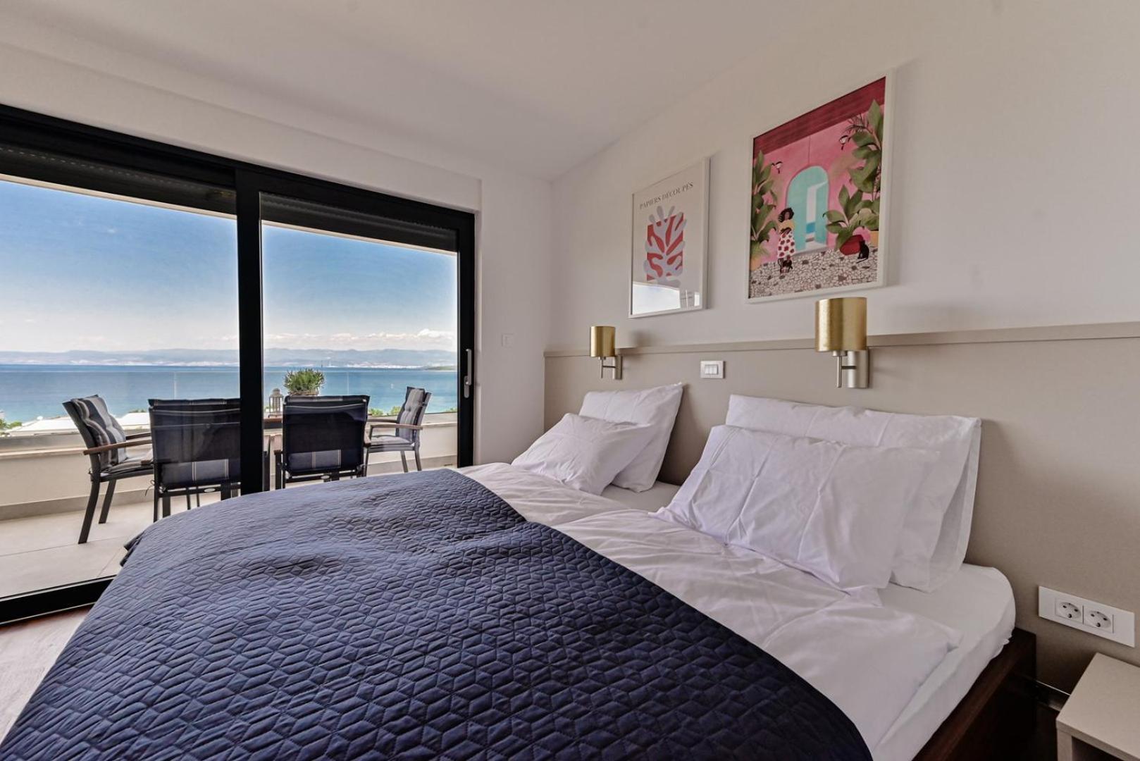 Apartments Sea & Stone Малинска Экстерьер фото