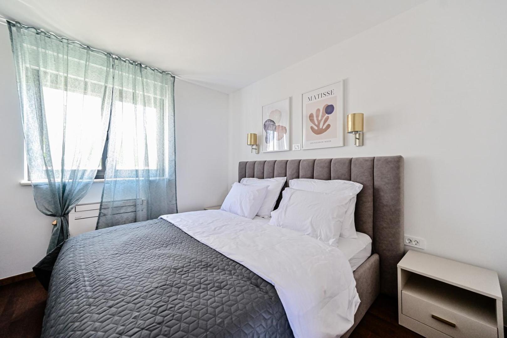Apartments Sea & Stone Малинска Экстерьер фото